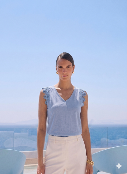 Εικόνα της ΜΠΛΟΥΖΑ ΤΡΕΣΑ ΔΑΝΤΕΛΑ