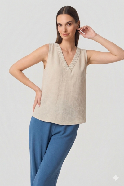 Εικόνα της ΜΠΛΟΥΖΑ VE ΤΡΕΣΑ